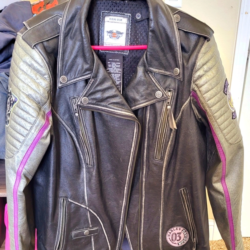 HARLEY DAVIDSON Woman's 2XL Leather Riding Jacket